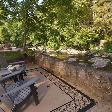 On River Time Gatlinburg Εξωτερικό φωτογραφία
